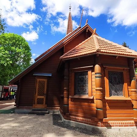 Ferienhaus Blaue Blume mit 11 kW Ladestation, Kamin, Terrasse, eingezäuntem Garten, WLAN, Netflix, Hunde willkommen! Güntersberge Exterior foto